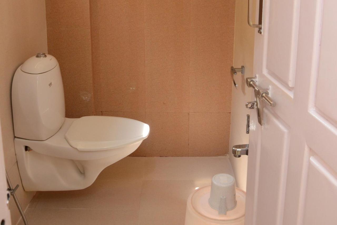 Hari Iyer Residency Hotel Tiruchchendur Luaran gambar